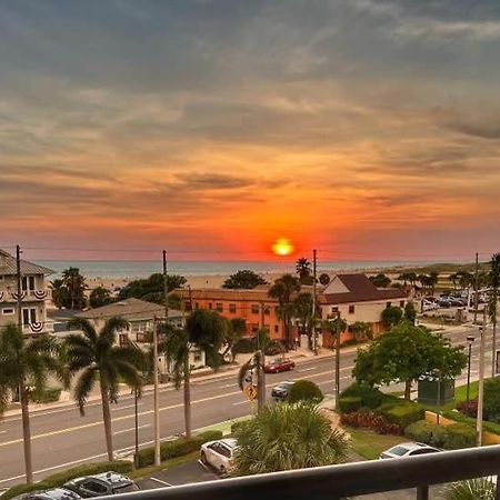 Treasure Island Beach Retreat セント・ピート・ビーチ エクステリア 写真