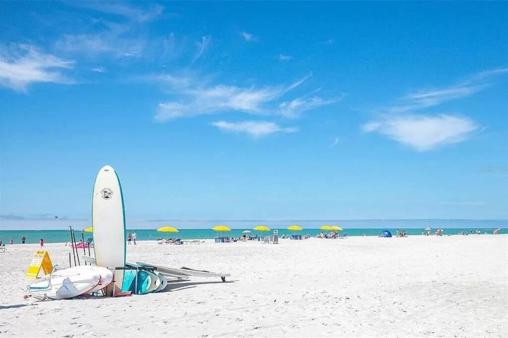 Treasure Island Beach Retreat セント・ピート・ビーチ エクステリア 写真