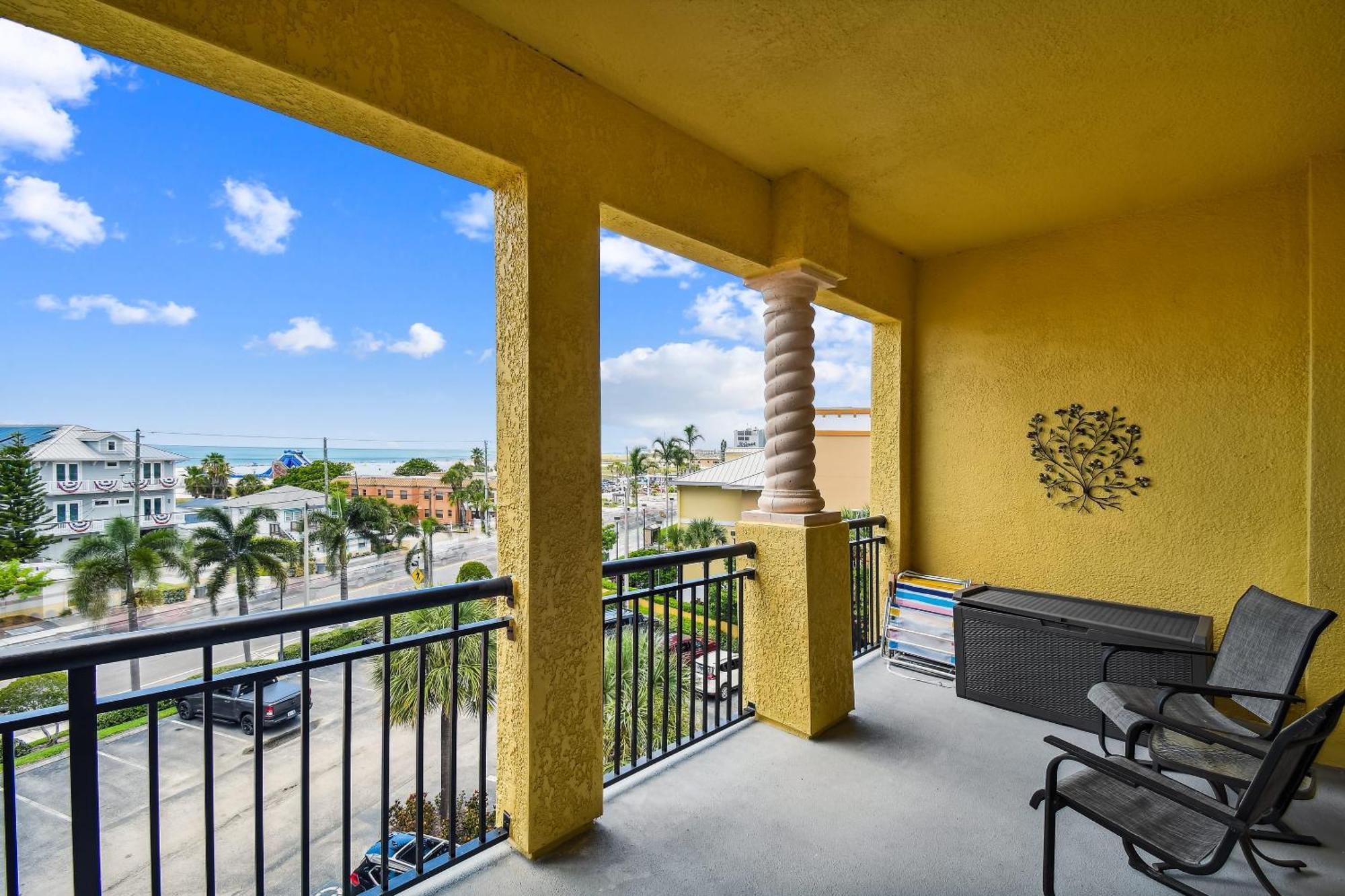 Treasure Island Beach Retreat セント・ピート・ビーチ エクステリア 写真